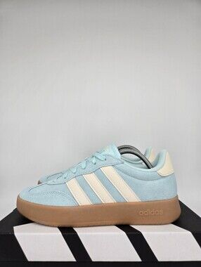 adidas Women's Barreda JR1199 Semi Flash Aqua Wonder White Gum Shoes Size 8.5